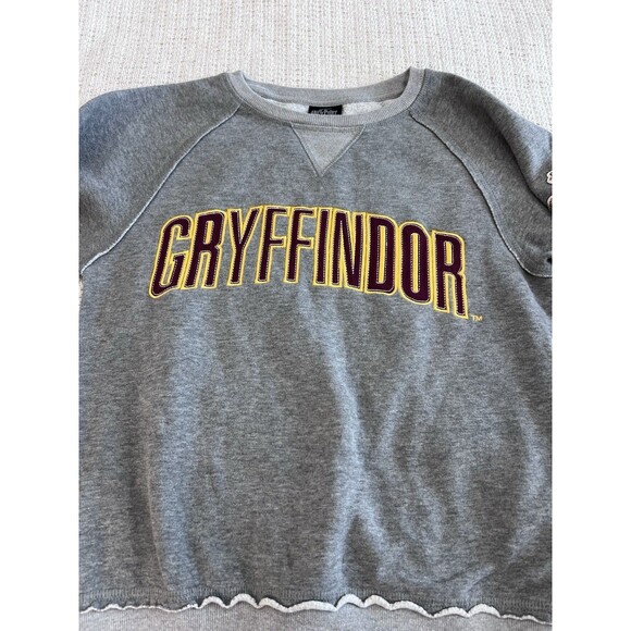 Universal Studios Harry Potter Hufflepuff Sweatshirt Extra Small Womens - Picture 2 of 8
